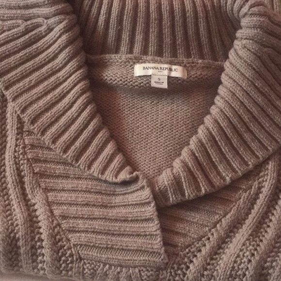 Banana Republic Tan Brown V-neck Sweater Top - Picture 3 of 10